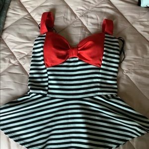 Papaya bow striped tank